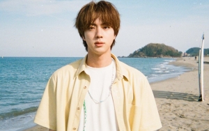 TMA 2021: Vibe Aktor, Visual Jin BTS Kejutkan Juru Kamera Saking Gantengnya