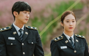 Krystal Hadiri Wisuda Tanpa Jinyoung B1A4, Begini Bocoran Episode Terakhir 'Police University'