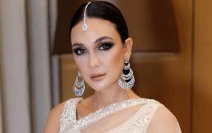 Leher Luna Maya Dikretek 'Dokter Tampan' Dengan Cara Tak Biasa, Ekspresi Syok Bikin Ngeri