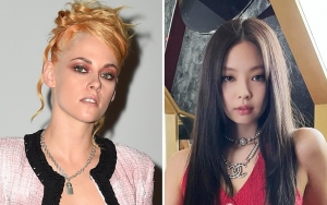 Dua Ambassador Chanel, Jennie BLACKPINK dan Kristen Stewart Adu Cantik di Paris Fashion Week
