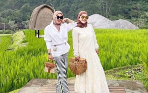 Tak Kaleng-kaleng, Aisyahrani Pakai Baju Rp 50 Juta Saat ke Sawah Bareng Syahrini