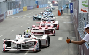 Formula E Tak Jadi Digelar di Monas Karena Unsur Politis? Wagub DKI Jawab Begini