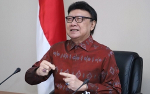 MenPAN-RB Minta Maaf Usai Unggah Foto Hoaks Tol Cisumdawu Tuai Pro-Kontra
