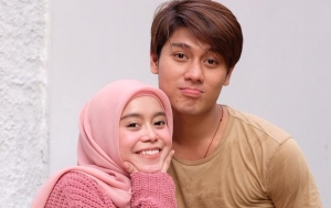 Gelagat Rizky Billar Perkuat Isu Lesty Kejora Pingsan Settingan, Kok Bisa?