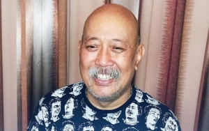 Kenang 3 Tahun Kepergian Sang Istri, Indro Warkop Ziarah Sambil Ungkap Kerinduan Mendalam