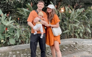 Audi Marissa Pamer Foto Romantis Berdua Bareng Suami di Borobudur, Baby Anzel Mana?