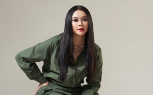  Seksi Dan Cantik, 7 Potret Aura Kasih Stunning Siap Lepas Status Single