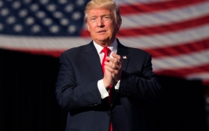 Mantan Presiden AS Donald Trump Umumkan Akan Luncurkan Jejaring Sosial Baru 'Truth Social'