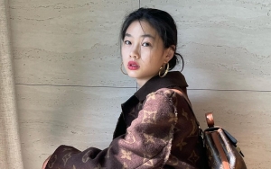 Jung Ho Yeon 'Squid Game' Pamer Foto-Foto Seksi Tanpa Kenakan Atasan