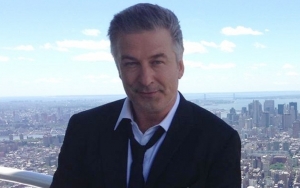 Alec Baldwin Ungkap Duka Mendalam Pasca Tak Sengaja Tembak Mati Kru Film 'Rust'