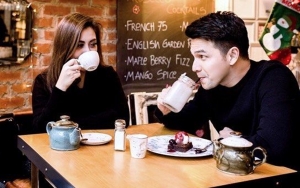 Kasus KDRT Dihentikan, Reaksi Dhena Devanka Disorot Saat Kepergok Jalan Bareng Jonathan Frizzy