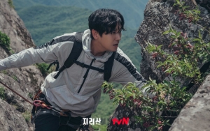 Kemunculan 'Hantu' Mengerikan Diduga Arwah Joo Ji Hoon di 'Jirisan' Picu Perdebatan Teori