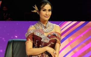 Iis Dahlia Syok Ketemu Wanita yang Mirip Dirinya, Komentar Begini Saat 'Sang Kembaran' Nyanyi