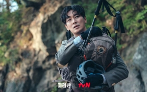 8 Potret Boyfriend Material Joo Ji Hoon, Sosok Yang Diduga Arwah Gentayangan di 'Jirisan'