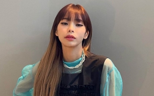 Heize Pilih Cara Ribet Tetap Pakai Earphone Daripada Airpods, Alasannya Ternyata Mulia