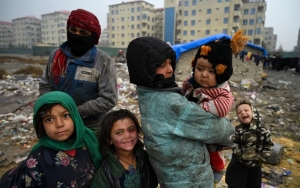 Miris, Orang Tua di Afghanistan Sampai Rela Jual Anak Demi Beli Makan