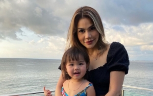 DJ Katty Butterfly Pamer Foto Mandi Bareng Anak, Begini Reaksinya Saat Diingatkan Soal Mualaf