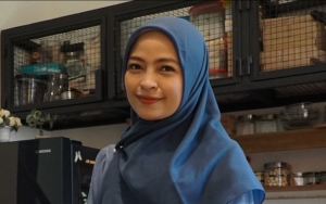 Alami Robek, Tantri Kotak Terpaksa Sapih Anaknya Sebelum Berusia 2 Tahun