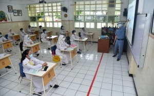 Antisipasi Lonjakan Kasus Saat PTM, Pemerintah Bakal Luncurkan Aplikasi Tracing COVID-19 Di Sekolah