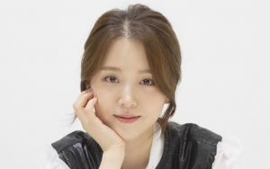 Kim Ji Eun Ternyata Hampir Tak Pakai Riasan Saat Syuting 'The Veil', Kenapa?