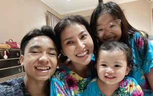 Bakal Kerja Ke Luar Negeri, Sarwendah Belum Dapat Izin dari Anak-Anak?