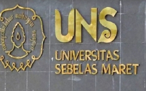 Markas Menwa UNS Tampak Sepi Pasca Dibekukan, Dipenuhi Poster Dan Banner Kritikan