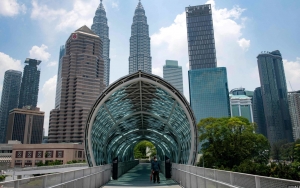 Malaysia Ingatkan Bagi PNS Yang Tak Mau Divaksinasi COVID-19 Akan Diberi Sanksi Tegas