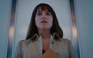 Dakota Johnson Akui Tak Menyesal Bintangi 'Fifty Shades of Grey' Meski Sempat Tuai Kritik