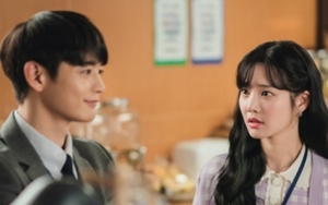 Jadi Drama Reuni, Begini Hubungan Minho SHINee dan Lee Yu Bi di Lokasi Syuting 'Yumi's Cells'