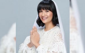 Ayah Vanessa Angel Nangis Ungkap Rasa Kangen Saat Ziarah ke Makam Sang Putri