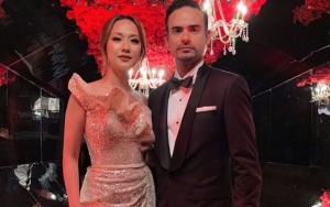 BCL Tampil Cantik Berkerudung Kunjungi Makam Ashraf Sinclair, Ibu Mertua Ikut Komentar