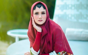 Mulan Jameela Kepergok Blur Foto Jadulnya Saat Bareng Anak-anak, Tuai Perdebatan