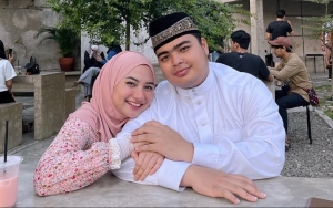 Rayakan Ultah Istri, Adik Alvin Faiz Beri Kado Kalung Berlian Mewah Bikin Melongo