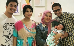 Masih Terpukul, Ibu Sambung Vanessa Angel Dilarikan Ke Rumah Sakit Usai Kondisi Kesehatan Menurun