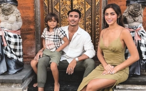 Cantiknya Jessica Iskandar Peringati Hari Raya Galungan Bareng Vincent Verhaag dan El Barack