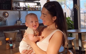 Jennifer Bachdim Keasyikan Joget di Supermarket, 'Nasib Apes' Baby Kiyoji Ramai Dibahas