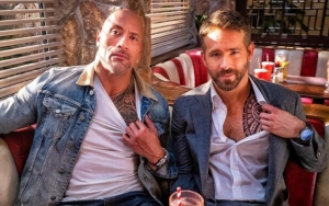 Jelang Rilis 'Red Notice' Ryan Reynolds Malah Dituduh Dwayne Johnson Curi Akun Netflix Sang Ibu