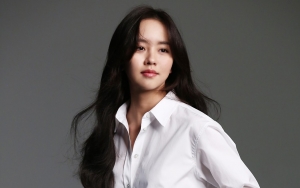 Kim So Hyun Pamer Selfie Tanpa Makeup, Cantiknya Bikin Speechless