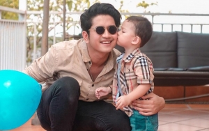 Tak Bisa Ketemu Tiap Hari, Zikri Daulay Sisipkan Rindu Pada Zayn Lewat Video Jelang Hari Ayah