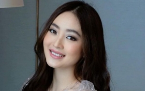 Penampilan Natasha Wilona Jadi Bridesmaid Ria Ricis Paling Disorot, Disebut Kalahkan Pengantin? 