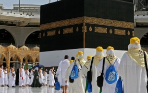 Menko Airlangga Ungkap Saudi Sudah Akui Vaksin Sinovac Untuk Jemaah Umrah, Tapi Harus Pakai Booster