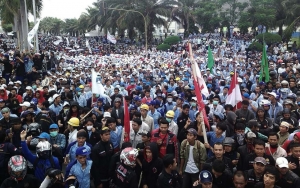 Serikat Buruh Nilai UMP 2022 Malah Alami Penurunan dan Ancam Mogok Kerja, Pengusaha Buka Suara