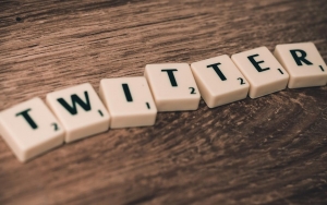 Twitter Luncurkan Label Peringatan Misinformasi yang Telah Didesain Ulang, Kini Lebih 'Berwarna'