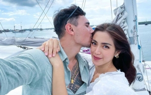 Jessica Iskandar Curcol Tes Hamil Sempat 8 Kali Negatif, Vincent Siap Bangun Istana Tepi Sawah?