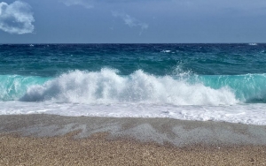 Ekspansi Ekonomi Korea Selatan Ancam Keberadaan Pantai yang Diperburuk dengan Perubahan Iklim