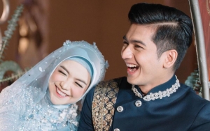 Honeymoon, Momen Teuku Ryan Terus Peluk Hingga Gendong Ria Ricis Malah Dicibir