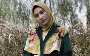 Sempat Dipuji Cantik Alami, Kini Indah Permatasari PD Tampil Bare Face Malah Disindir
