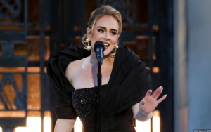 Adele Ngambek Tinggalkan Sesi Wawancara Usai Sang Host Akui Belum Dengarkan Albumnya