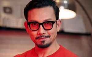 Denny Sumargo Maki-Maki 'Sosok' Konten Kreator, Endingnya Menggelikan Bikin Mood Banget