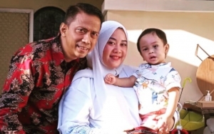 Makin Dihujat, Ayah Vanessa Angel Gelagapan Ditanya Soal Gala Hingga Kukuh Pertahankan Baju Putrinya